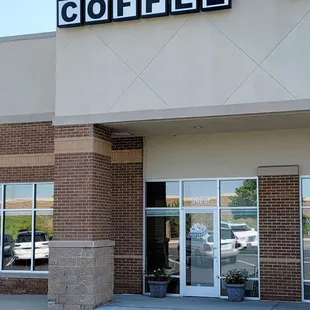 the front of a coffee shop