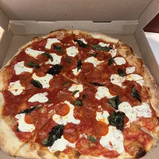 Margarita pizza with pepperoni