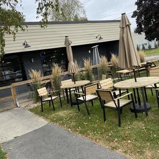tables and chairs outside a restaurant