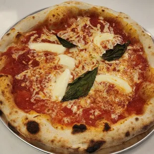 a close up of a pizza