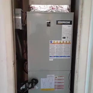 Air handler installation done with precision.