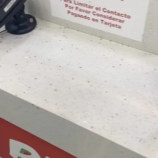 !!!THIS RESTAURANT IS DISGUSTING THEY HAVE FLIES ON THE WALLS AND WHERE THE WINGS WERE DO NOT GO HERE