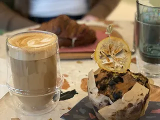 Hail Fellow Well Met