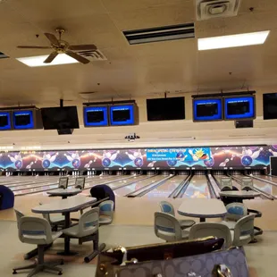 Spacious lanes