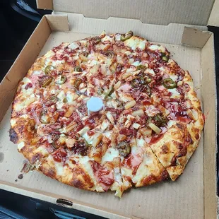 Hitman Hawaiian Pizza - Extra Large