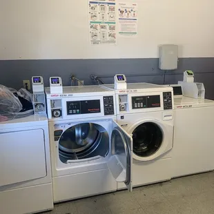 Washer and dryer on-site! Don&apos;t forget your laundry tho. The shit sitting there was there three days.