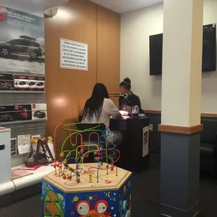 Free manicure while you wait.....this is ridiculously thoughtful...