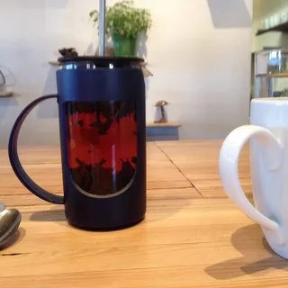 BLACK TEA