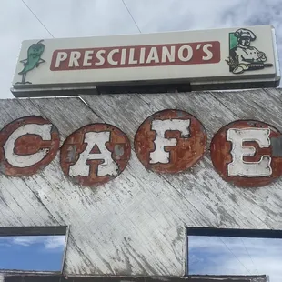 a sign for the restaurant