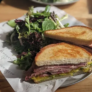 BLT - Corned beef tongue, shredded lettuce, pickled green tomatoes, malt aioli, butter toasted sourdough bread