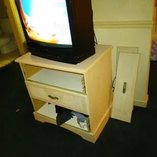 Drawers faces that fall out