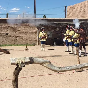 Tucson Presidio Infantry Company fire their muskets. Cover your ears!!