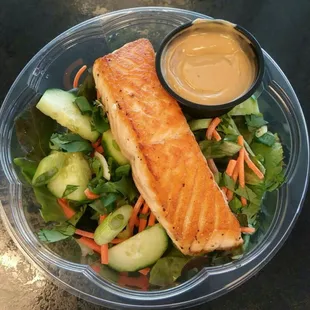 Saigon salad with salmon