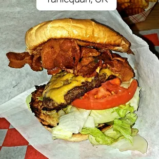 Bacon cheeseburger with everything.