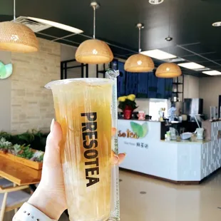 White Peach Oolong Tea