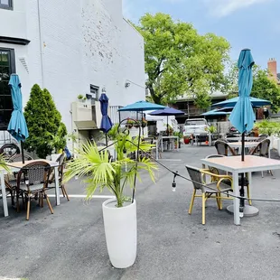 Outdoor dining patio
