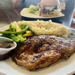 USA Prime Aged Ribeye 10oz and Bacon Mushroom Swiss Burger