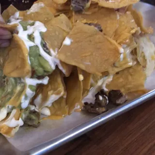 Trash Can Nachos Plate