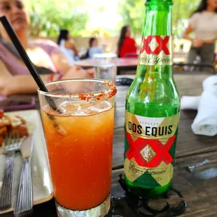 Dos XX michelada