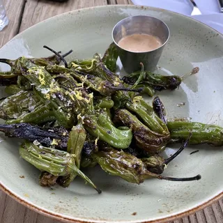 broiled shishito peppers