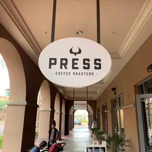 the entrance to press coffee