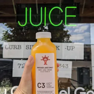 Citrus juice, the best on a hot summer day