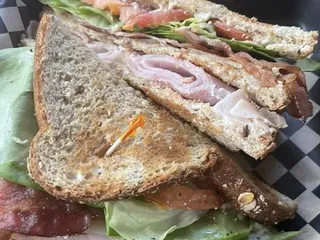 House 38 Cafe & Juice Bar