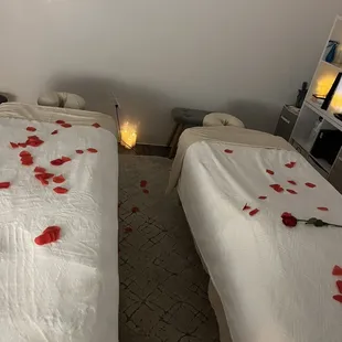 We did the couple valentines massage package and it was the best experience ever!