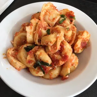 Sun Dried Tomato Tortellini