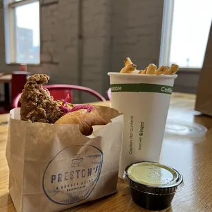 Honey's Chicken Sandwich, Fries