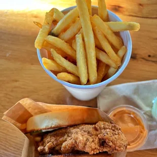 Gluten free bun with the Honey's Chicken Sandwich