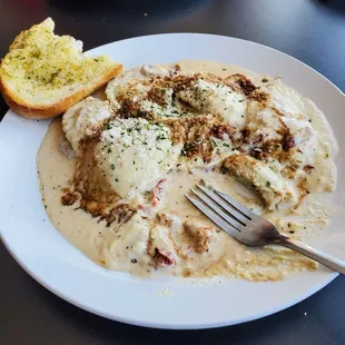 Ravioli. The basalmic was different, but was a very nice addition!