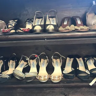 Many Jimmy Choo, Manolis and Loubitains