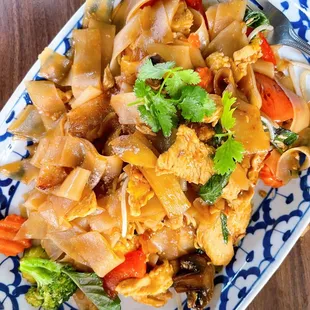 Pad Kee Mao w/chicken