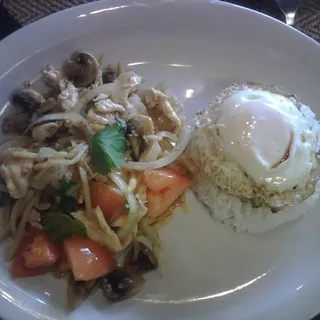 Kra- Praw Kai Dao Plate