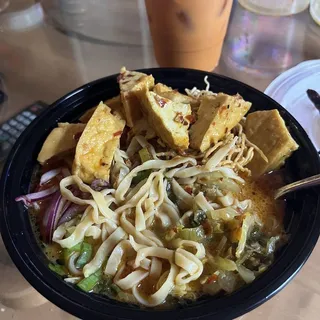 Khao Soi Veggie (Tofu)