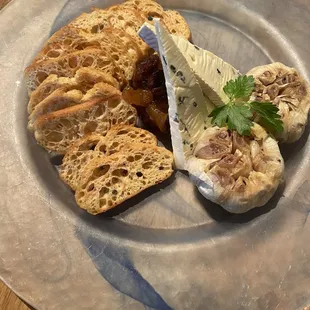 Prima's Original Roasted Garlic - Cambozola cheese, crostini, pear chutney