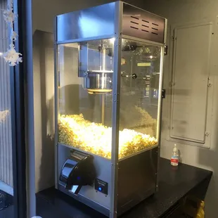 Popcorn for the show (minus the show)