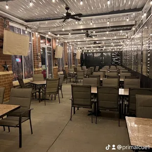 Outdoor patio heated seating