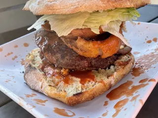 P Dub's Sports Bar & Grille