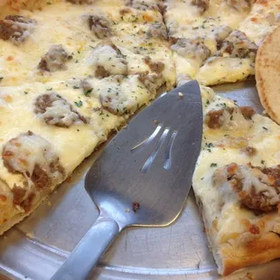 White pizza with meatball...winner winner!!