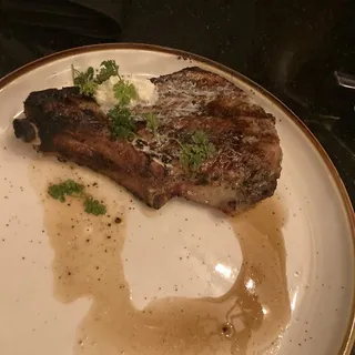 Double bone pork chop