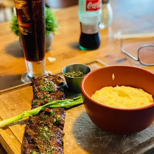 Skirt steak with mashed potatoes