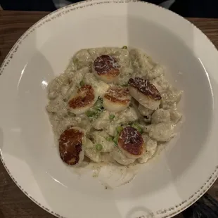 Gnocchi with scallops