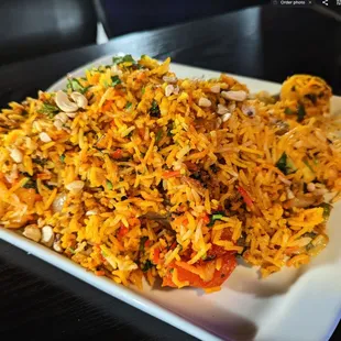 Shrimp biryani (4 out of 5)