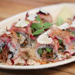 Original version of Truffle Crab Roll  Instagram: @andrewloves_