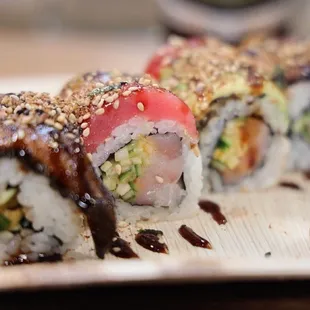 Hamagi Roll  Instagram: @andrewloves_