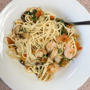 pasta dish, pasta, food