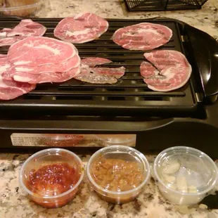 brisket w/ hot sauce, soy bean paste &amp; garlic