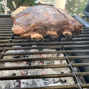 Slow cook on charcoal